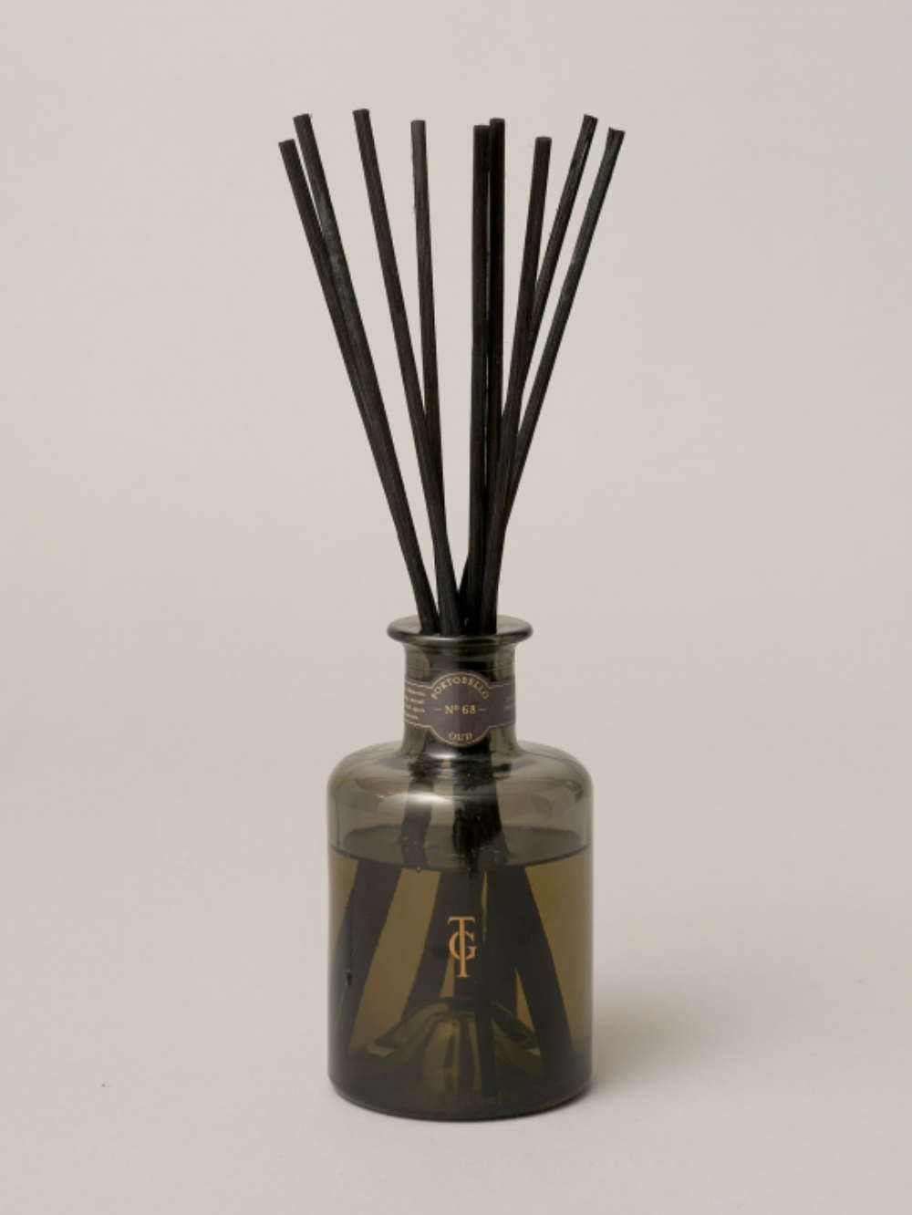 Namų kvapas su difuzoriumi TRUE GRACE - PORTOBELLO OUD 200ml