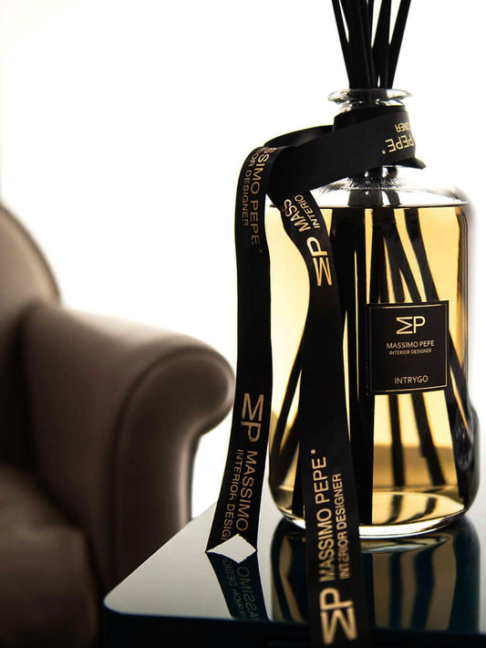 Kaip išsirinkti namų kvapus su lazdelėmis? Ilgai išliekantys kvapų difuzoriai