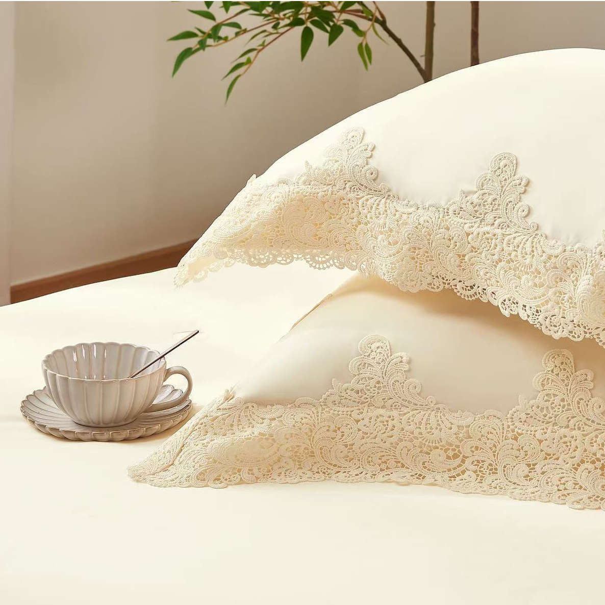 DVIGULIS Premium Tencelio Tinginio Patalynės™ komplektas su šilko užpildu - Elegancija Gelsva