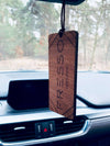 Kvapas automobiliui ir medinė kortelė - dovanų rinkinys FRESSO Gentleman