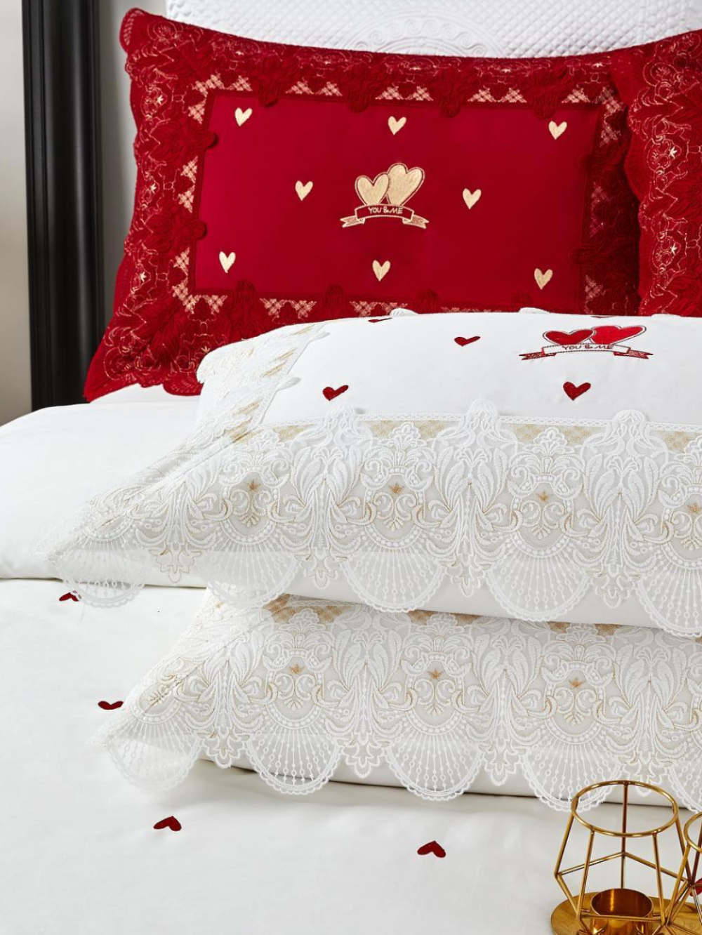 PRABANGUS PREMIUM SATINO PATALYNĖS KOMPLEKTAS SU NĖRINIAIS "YOU&ME LILAC"