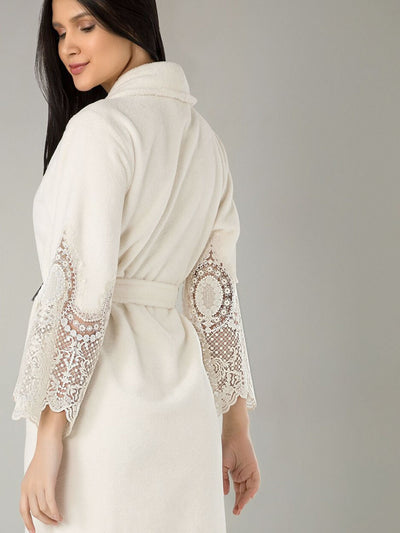 NĖRINIUOTAS BAMBUKINIS CHALATAS "DIVA CREAM" - 2XL